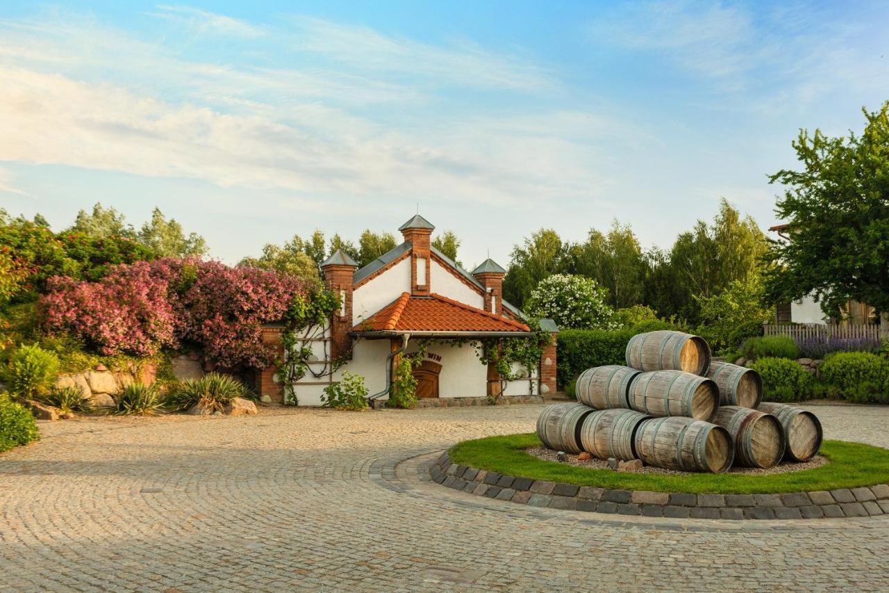 Osada Gleboczek. Vine Resort&Spa Wielki Głęboczek Buitenkant foto