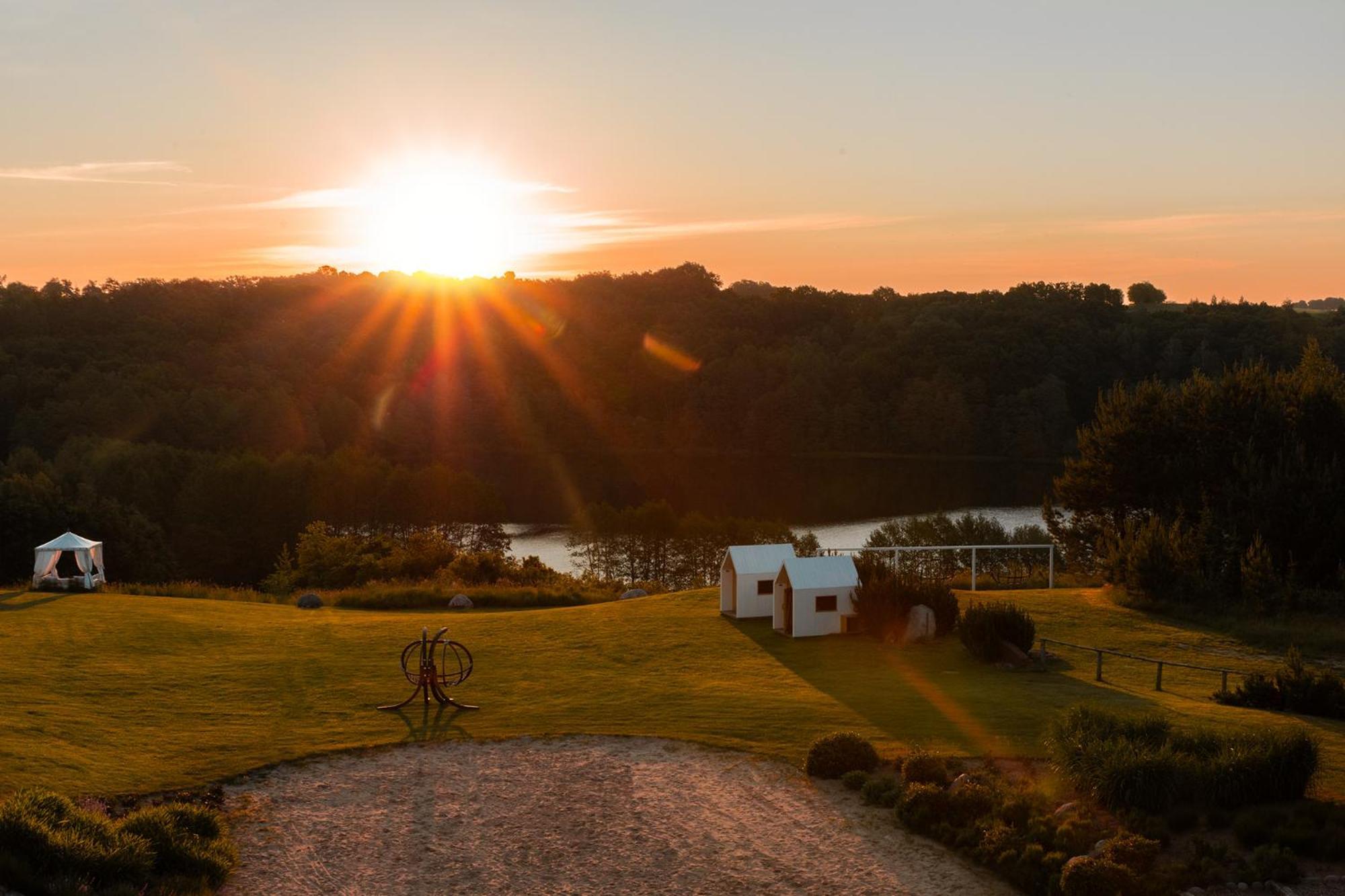 Osada Gleboczek. Vine Resort&Spa Wielki Głęboczek Buitenkant foto