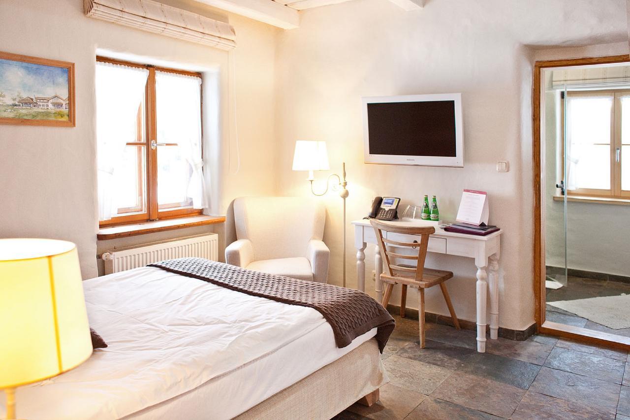 Osada Gleboczek. Vine Resort&Spa Wielki Głęboczek Buitenkant foto