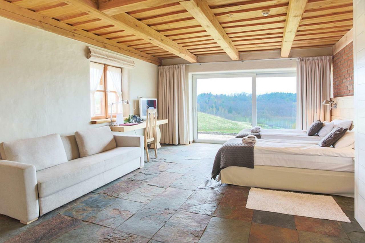 Osada Gleboczek. Vine Resort&Spa Wielki Głęboczek Buitenkant foto